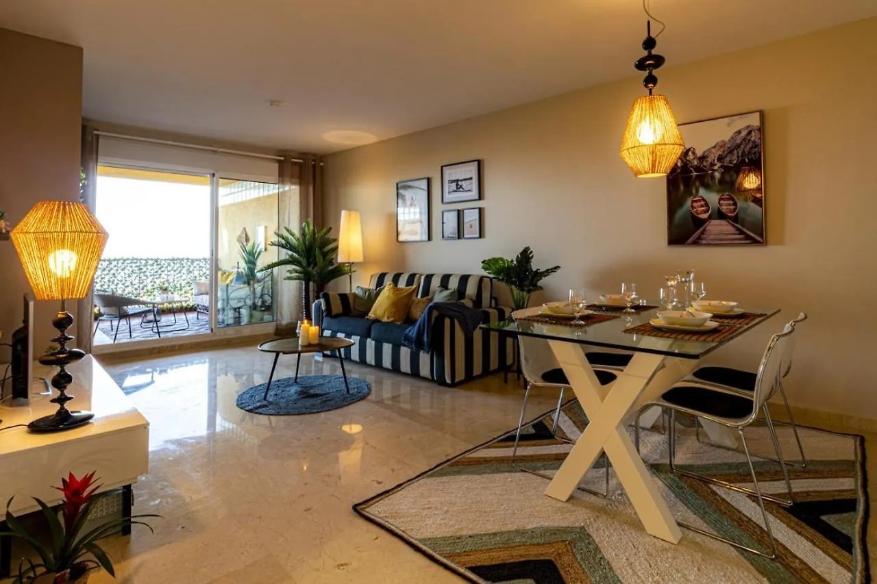 Casa Sol Duplex Penthouse, Pool, Bbq, Sauna, Gym Fuengirola 0*,  Spain