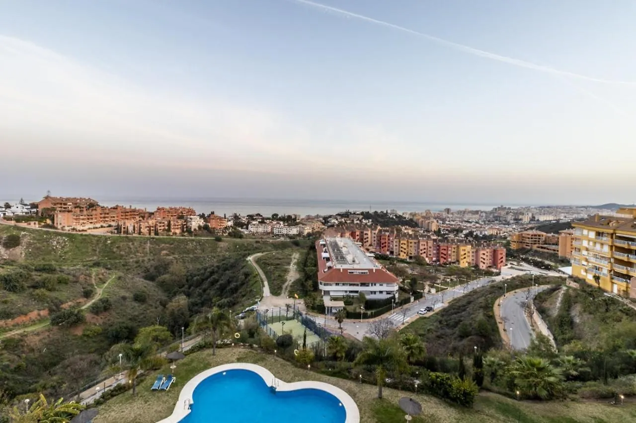 Casa Sol Duplex Penthouse, Pool, Bbq, Sauna, Gym Fuengirola Spain