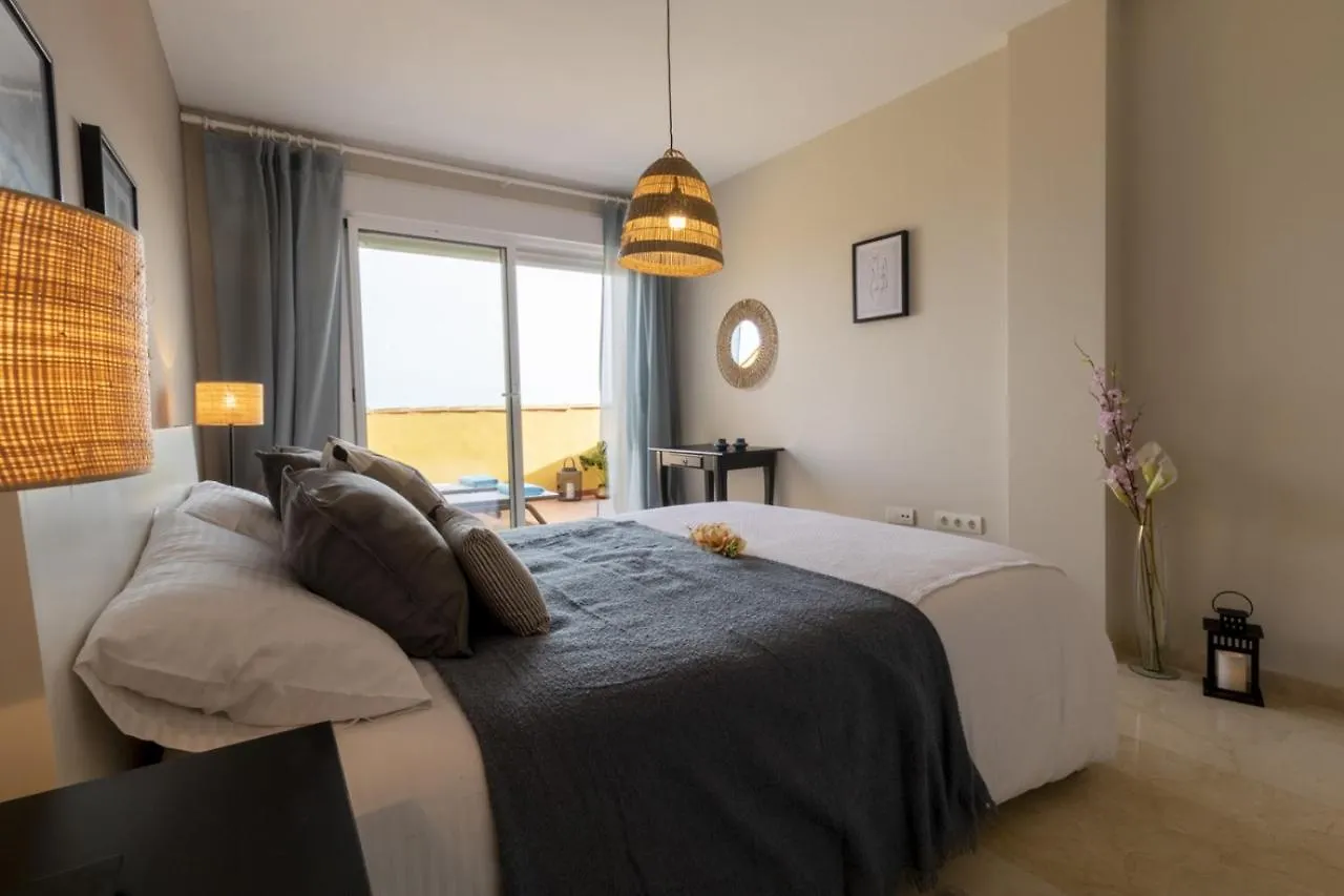 Casa Sol Duplex Penthouse, Pool, Bbq, Sauna, Gym Fuengirola